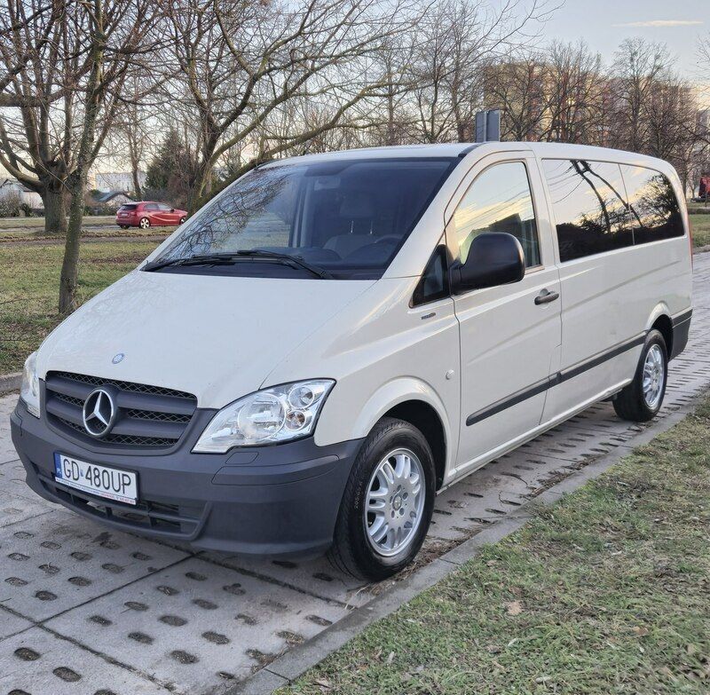 Beżowy Używany 2014 Mercedes Vito Minivan | 33 900 zł (Dobra cena) - Obraz 1/4