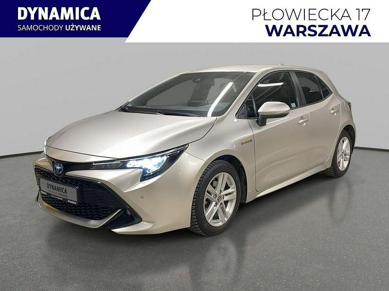 Używany Toyota Corolla 122 KM (89 kW) 2019 Srebrny Hatchback