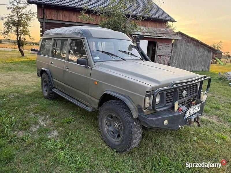 Zielony Używany 1995 Nissan Patrol SUV | 24 900 zł - Obraz 1/4