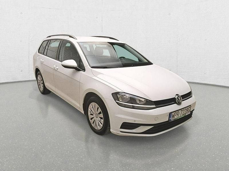Biały Używany 2019 VW Golf VII Kombi | 19 950 zł (Super Cena) - Obraz 1/4