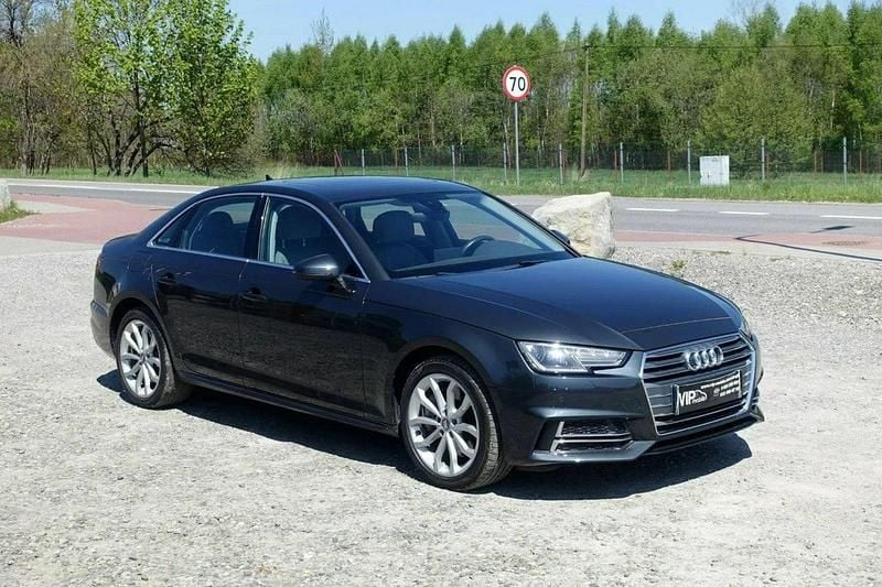 Szary Używany 2019 Audi A4 S-Line Sedan/Limuzyna | 75 900 zł (Super Cena) - Obraz 1/4
