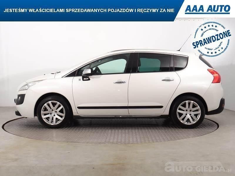 Używany Peugeot 3008 2013 Biały Kombi