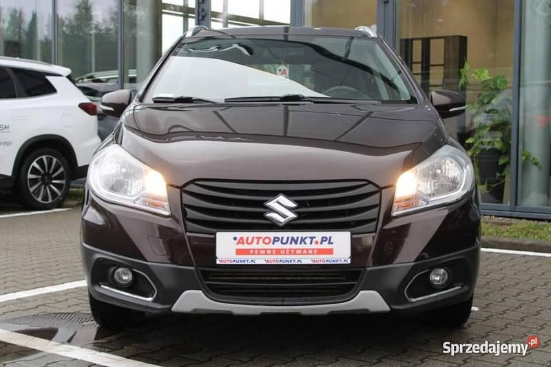 Używany 2014 Suzuki SX4 | 35 900 zł - Obraz 1/4