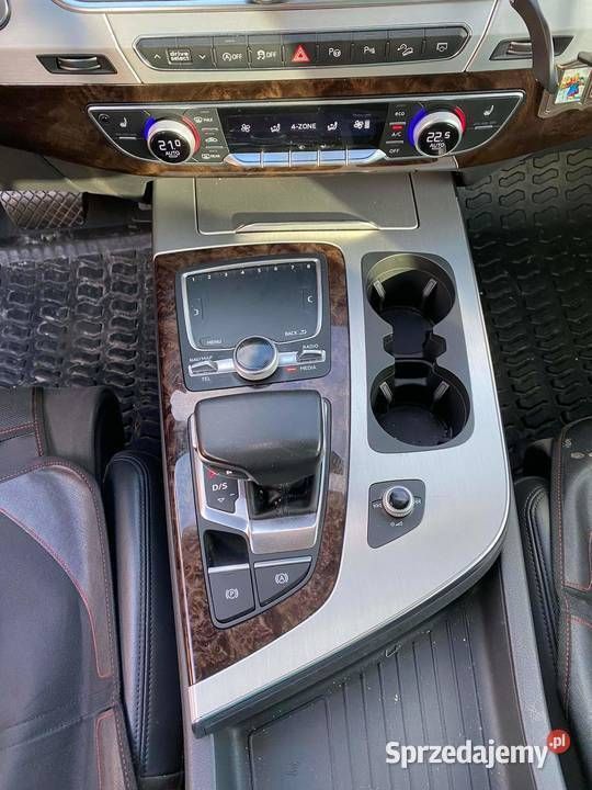 Beżowy Używany 2018 Audi Q7 SUV | 245 000 zł - Obraz 1/4