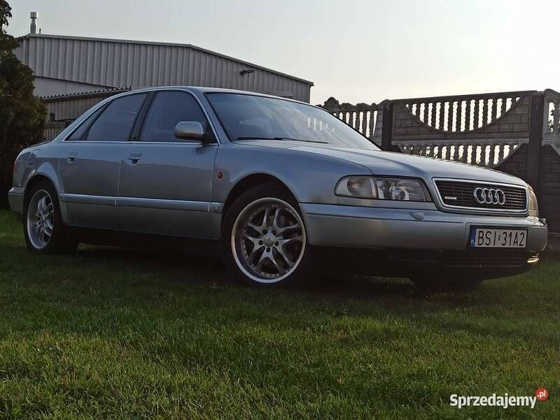 Srebrny Używany 1996 Audi A8 Sedan/Limuzyna | 18 000 zł - Obraz 1/4