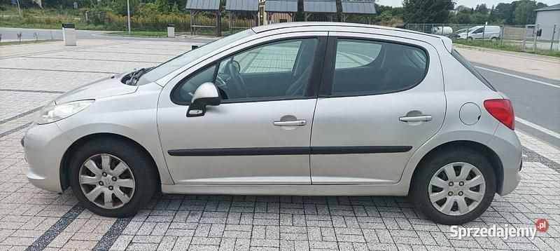 Używany Peugeot 207 2008 Srebrny Hatchback