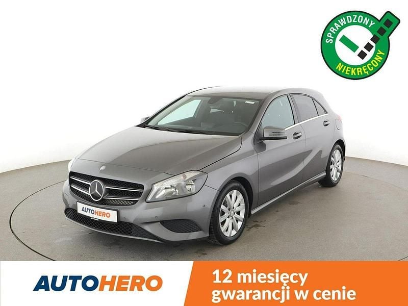 Szary Używany 2014 Mercedes A180 Hatchback | 47 000 zł (Uczciwa cena) - Obraz 1/3