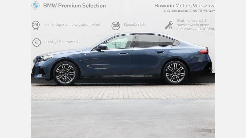 Używany BMW 520 Comfort Edition 197 KM (144 kW) 2023 Niebieski phytonic metalizowany Sedan/Limuzyna