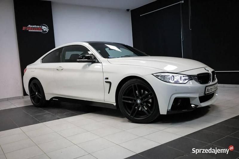 Biały Używany 2016 BMW 428 Coupe | 73 500 zł - Obraz 1/4