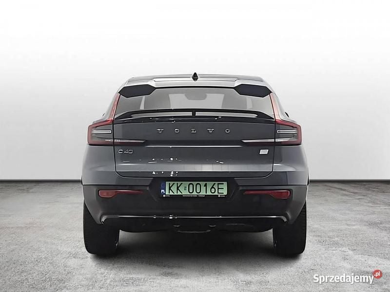 Używany Volvo C40 Ultimate 300 kW (408 KM) 2023 Szary (metalik) SUV
