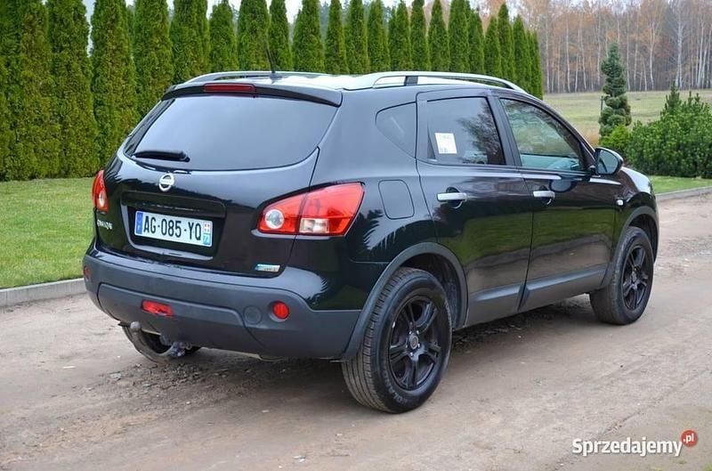 Używany Nissan Qashqai 2009 Czarny SUV