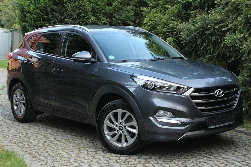 Szary Używany 2015 Hyundai Tucson SUV | 56 900 zł (Uczciwa cena) - Obraz 1/4