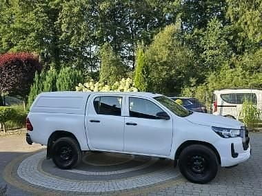 Biały Używany 2022 Toyota HiLux Pickup | 117 957 zł (Dość drogi) - Obraz 1/4