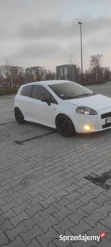 Biały Używany 2009 Fiat Grande Punto Sport Hatchback | 7000 zł - Obraz 1/4