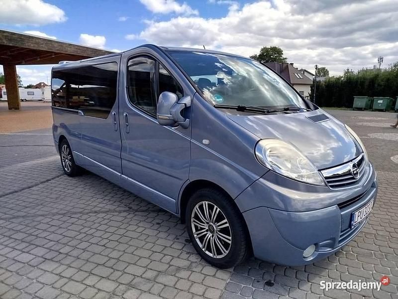 Niebieski Używany 2008 Opel Vivaro Van | 31 500 zł (Super Cena) - Obraz 1/4