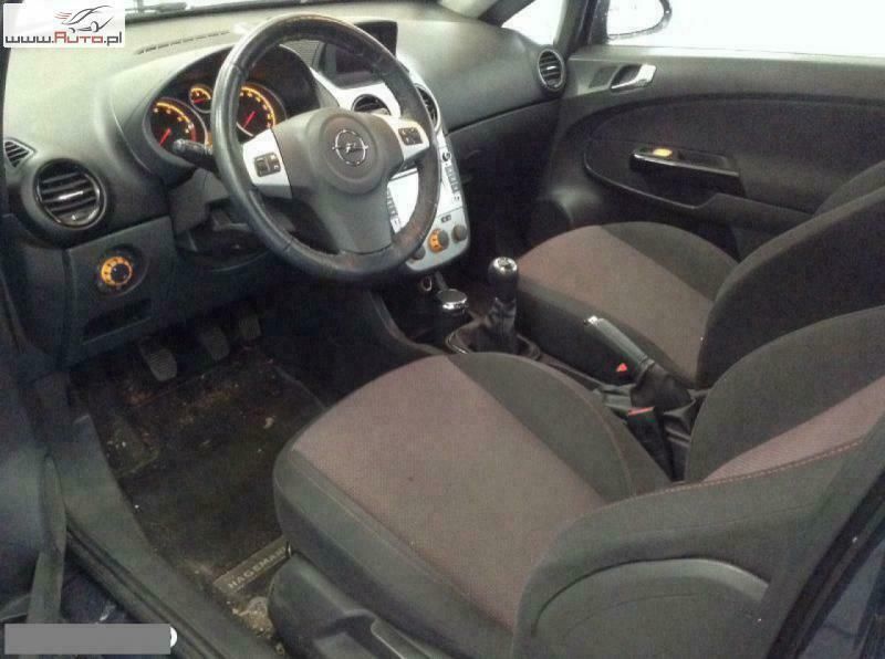 Używany Opel Corsa Sport 90 KM (66 kW) 2006 Szary (metalik) Hatchback