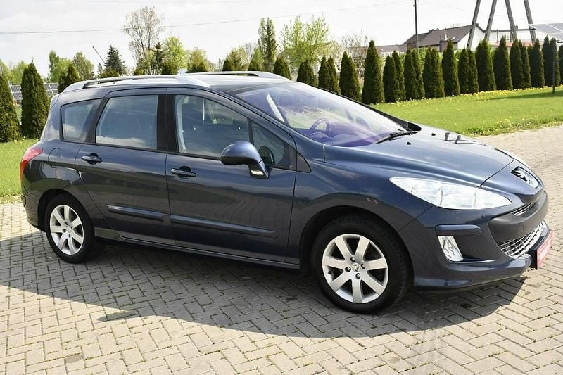 Używany Peugeot 308 SW 120 KM (88 kW) 2008 Niebieski ciemny (metalik) Kombi