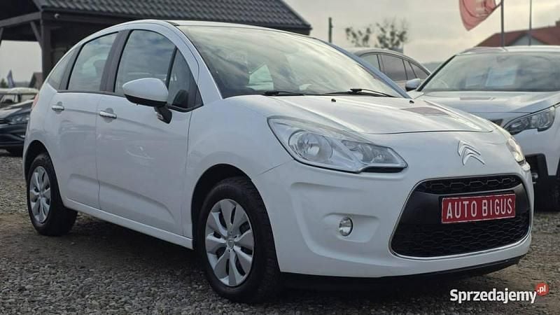 Używany Citroën C3 68 KM (50 kW) 2013 Biały Hatchback