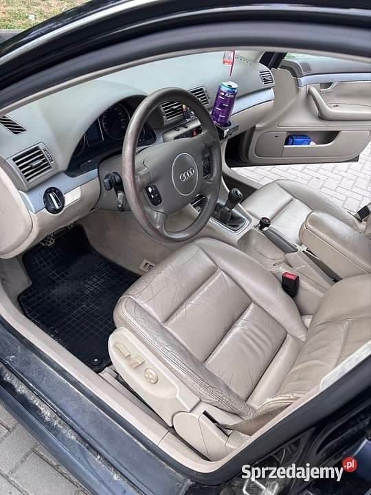 Czarny Używany 2002 Audi A4 | 6300 zł (Dobra cena) - Obraz 1/2