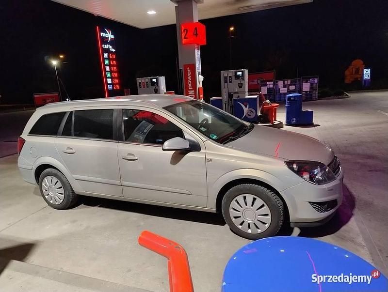 Używany Opel Astra 90 KM (66 kW) 2009