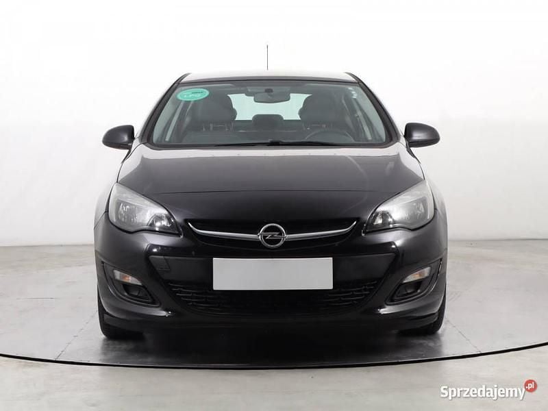 Czarny Używany 2017 Opel Astra Sedan/Limuzyna | 29 999 zł (Dobra cena) - Obraz 1/4