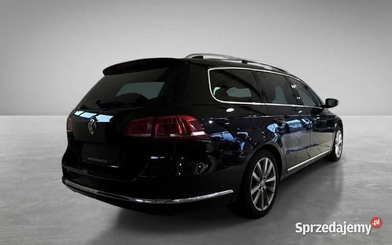 Używany VW Passat 105 KM (77 kW) 2011 Grafitowy Kombi