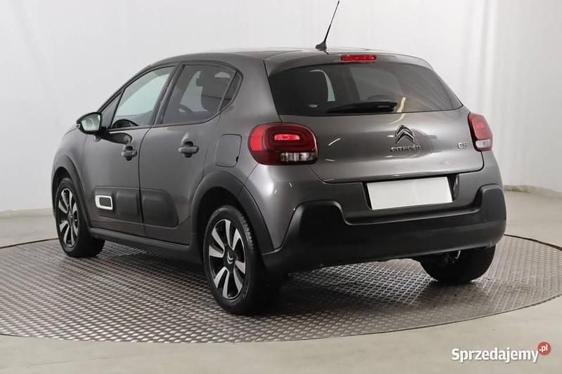 Używany Citroën C3 PureTech 2024 Szary Hatchback