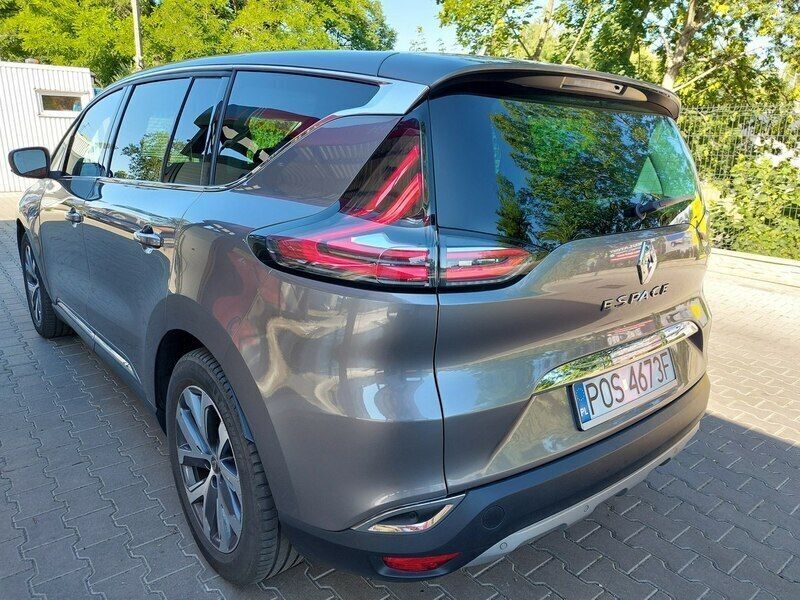 Używany Renault Espace 160 KM (117 kW) 2019 Grafitowy Minivan