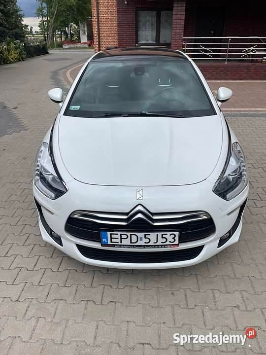 Biały Używany 2012 Citroën DS5 Hatchback | 49 000 zł (Uczciwa cena) - Obraz 1/4