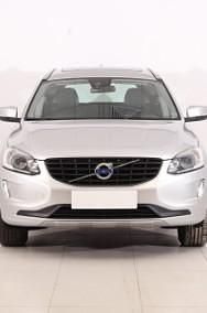 Używany Volvo XC60 150 KM (110 kW) 2015 Srebrny SUV