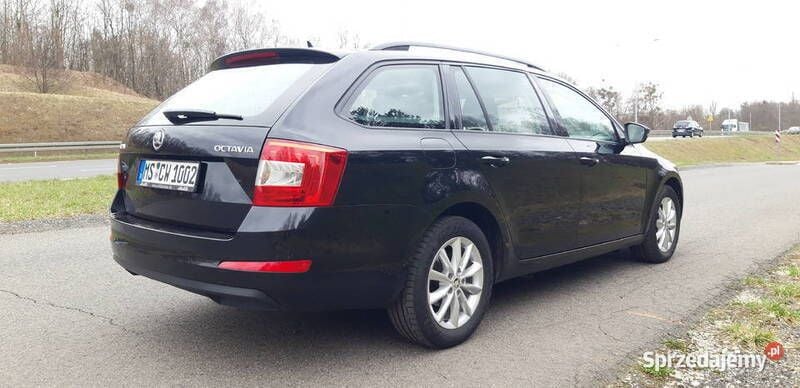 Używany Skoda Octavia 2016 Czarny Kombi