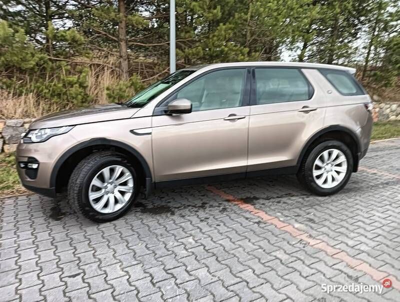 Brązowy Używany 2016 Land Rover Discovery Sport HSE SUV | 67 500 zł - Obraz 1/4