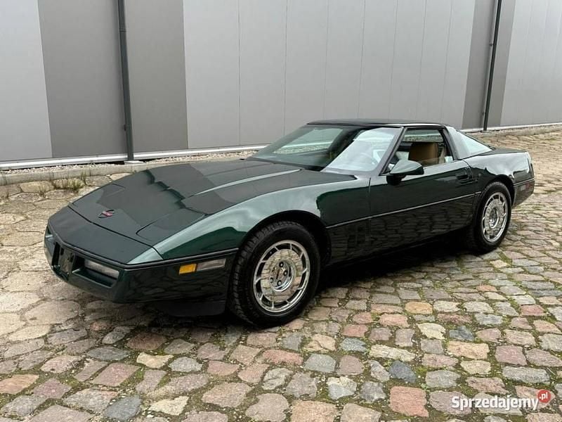 Zielony Używany 1984 Chevrolet Corvette C4 Coupe | 45 900 zł - Obraz 1/4