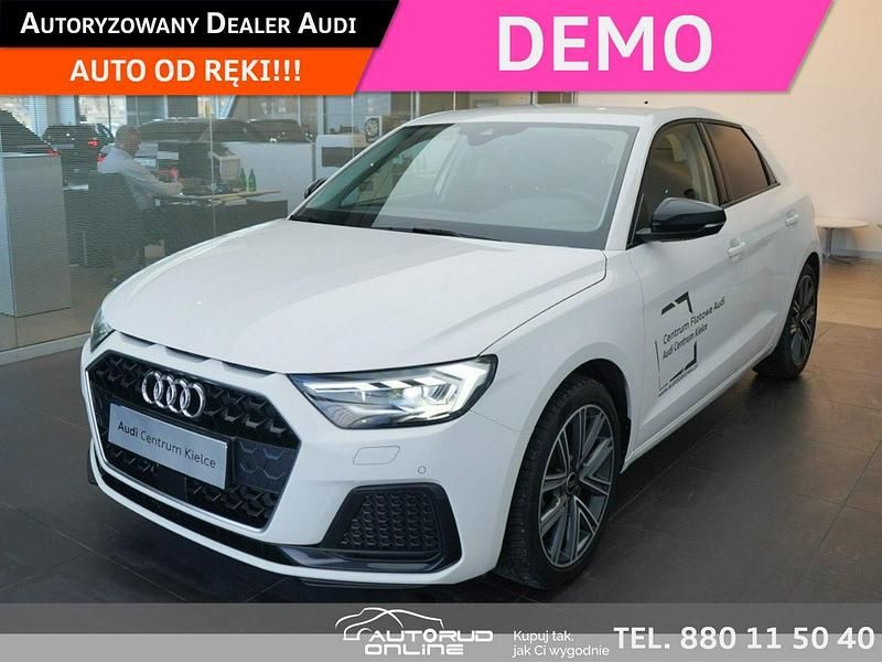 Zielony (metalik) Używany 2024 Audi A1 Sportback Hatchback | 114 900 zł - Obraz 1/4