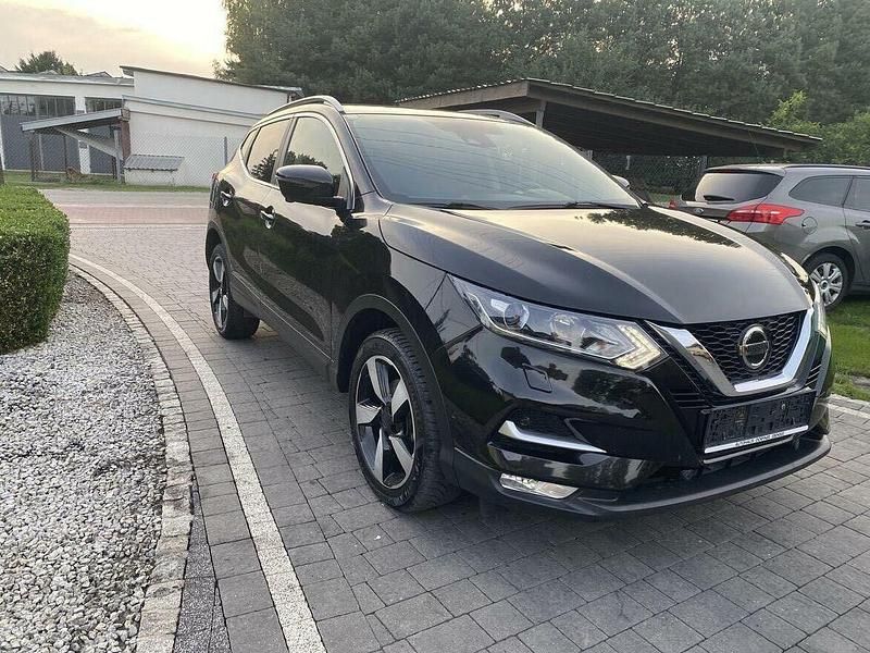 Czarny Używany 2018 Nissan Qashqai Tekna SUV | 58 900 zł (Uczciwa cena) - Obraz 1/4