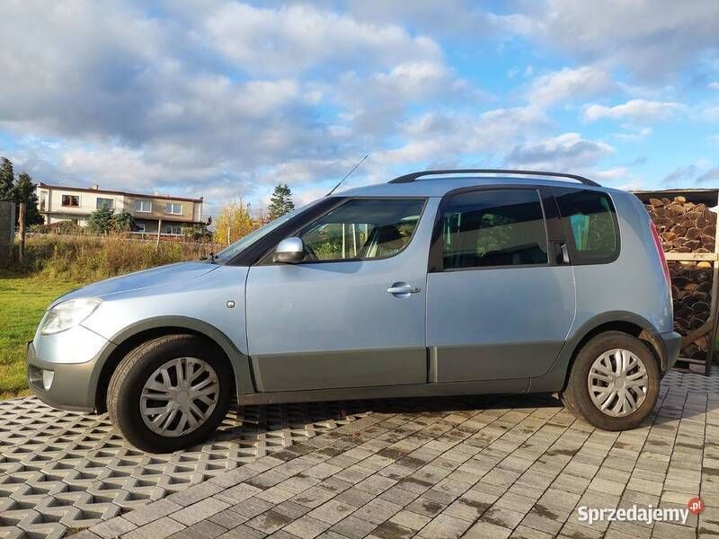Używany 2007 Skoda Roomster Scout Minivan | 14 900 zł - Obraz 1/4