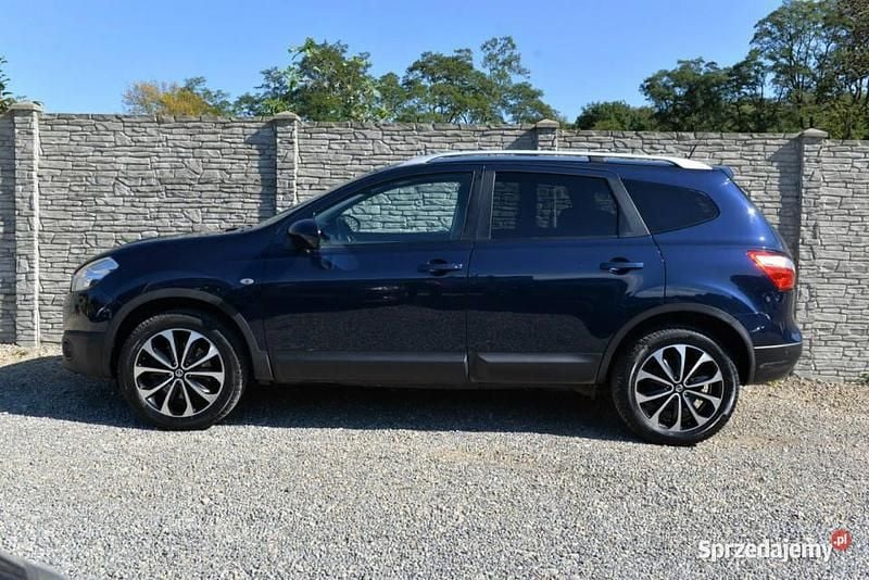 Granatowy Używany 2012 Nissan Qashqai +2 SUV | 35 700 zł (Uczciwa cena) - Obraz 1/4