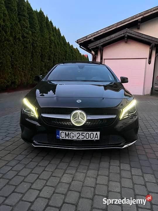 Używany 2019 Mercedes CLA250 Sedan/Limuzyna | 87 000 zł (Super Cena) - Obraz 1/4
