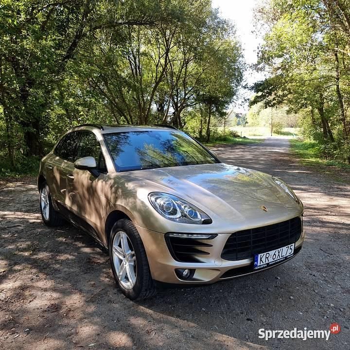 Złoty Używany 2017 Porsche Macan SUV | 139 900 zł (Drogi) - Obraz 1/4