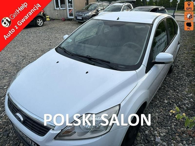Biały Używany 2011 Ford Focus Hatchback | 12 500 zł (Dość drogi) - Obraz 1/4