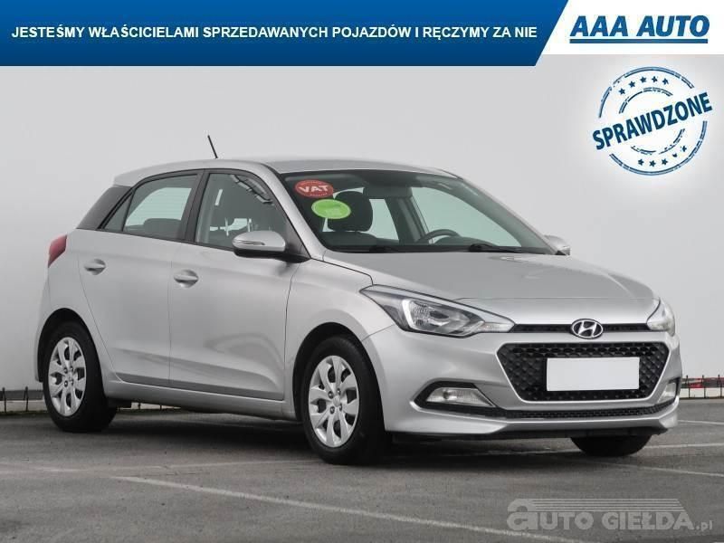 Srebrny Używany 2017 Hyundai i20 | 29 999 zł (Dobra cena) - Obraz 1/4