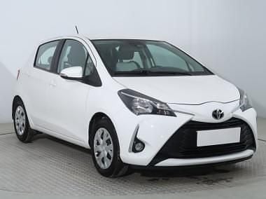 Biały Używany 2020 Toyota Yaris Hatchback | 48 999 zł (Uczciwa cena) - Obraz 1/4