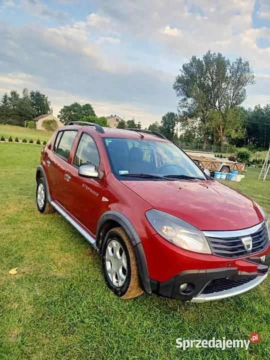 Czerwony Używany 2011 Dacia Sandero Stepway Hatchback | 16 500 zł (Uczciwa cena) - Obraz 1/4