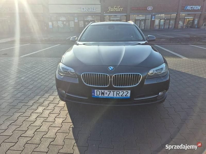Używany BMW 520 184 KM (135 kW) 2012 Czarny Kombi