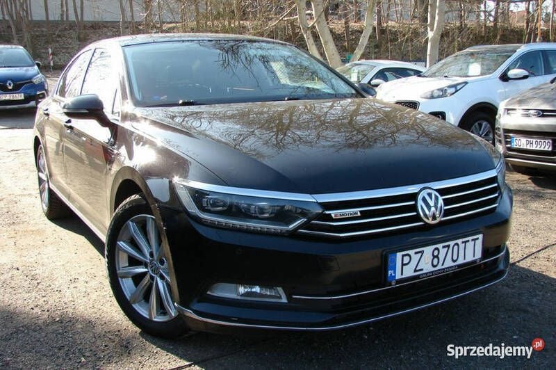 Czarny Używany 2016 VW Passat Sedan/Limuzyna | 59 900 zł (Uczciwa cena) - Obraz 1/4