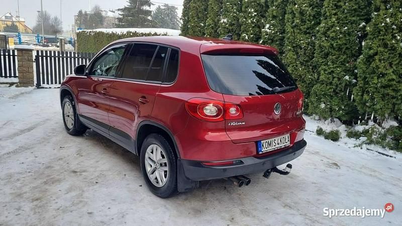 Używany VW Tiguan 170 KM (125 kW) 2009 Bordowy (metalik) SUV