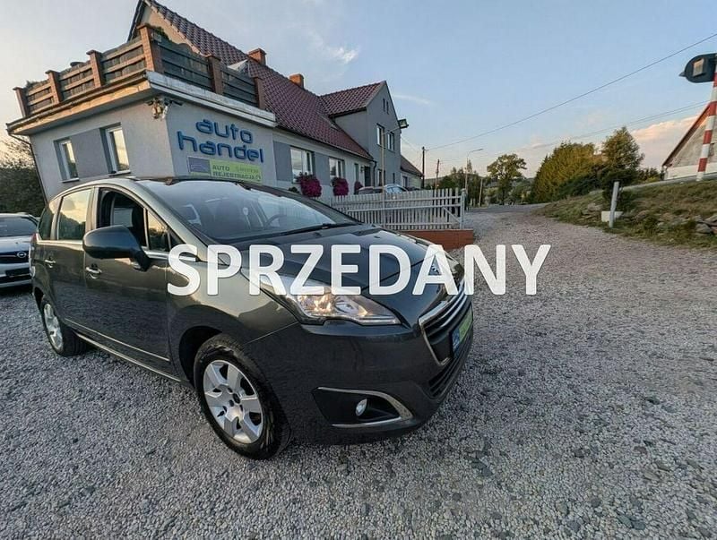 Szary Używany 2015 Peugeot 5008 Minivan | 24 900 zł - Obraz 1/4