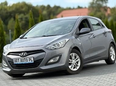 Inny kolor Używany 2015 Hyundai i30 Hatchback | 24 997 zł (Uczciwa cena) - Obraz 1/4
