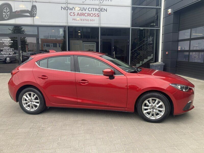 Używany Mazda 3 165 KM (121 kW) 2015 Bordowy (metalik) Hatchback