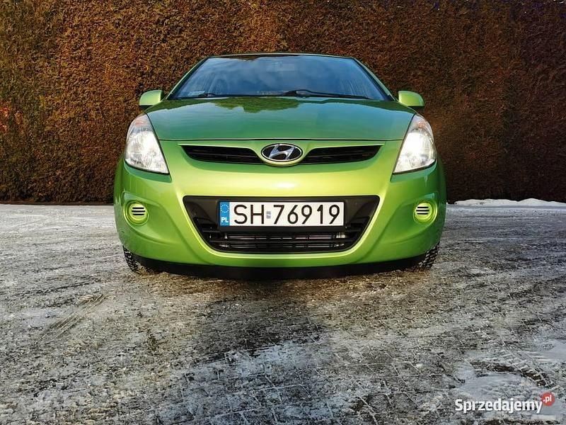 Zielony Używany 2009 Hyundai i20 Hatchback | 14 400 zł - Obraz 1/4